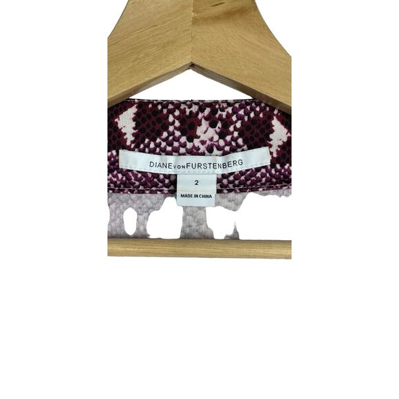 Diane Von Furstenberg Purple Snakeskin Print New Julian Two Wrap Dress Size 8 - Picture 7 of 12